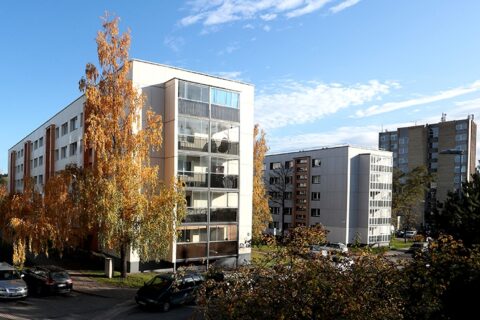 Karantino poveikis daugiabučių renovacijai: vėluoja statybinės medžiagos, tačiau darbai tebevyksta