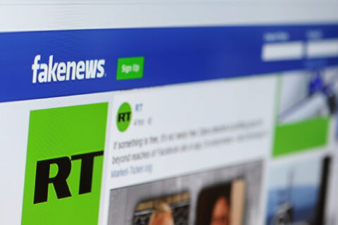 Kaip nepakliūti į melo pinkles „Facebook“ tinkle?