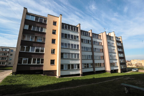 Daugiabučių namų gyventojai jau gali teikti paraiškas būsto atnaujinimui