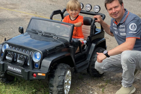 Lenktynininkas A. Juknevičius: „Kasdien vairuojamam automobiliui turiu vieną reikalavimą – pasiekti kelionės tikslą“