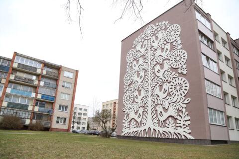 Keisis mokestis už daugiabučių namų administravimą