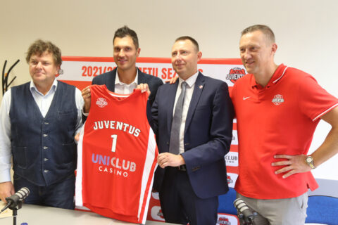 „Uniclub Casino“ tapo tituliniu „Juventus“ rėmėju