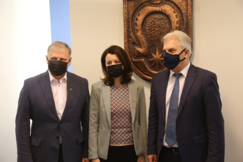 Utenoje lankėsi socialinių reikalų ir darbo ministrė