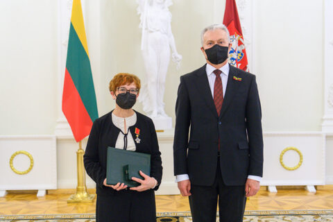 Garbingas apdovanojimas – uteniškei V. Bujanauskienei