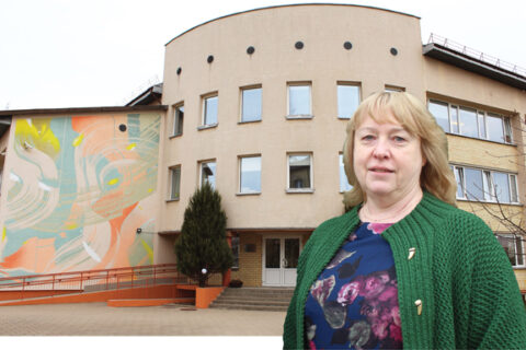 Nepaisant besikeičiančių vertybių gimnazija švęs jubiliejų ir tęs tradicijas