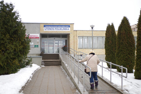 Teisiamųjų suole – Utenos pirminės sveikatos priežiūros centro direktorius, jo artimieji ir pavaldinys