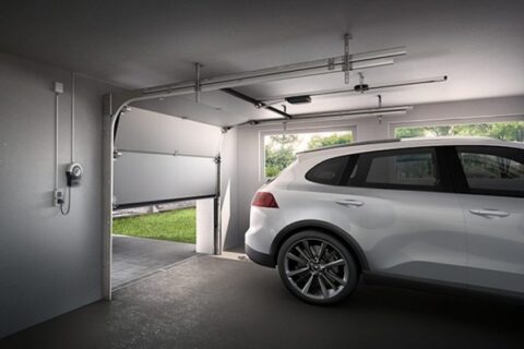 Kodėl verta investuoti į garažo vartų automatiką?