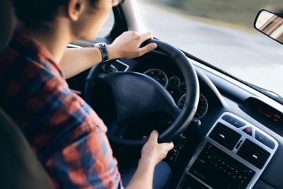 Kokios kategorijos vairuotojams lengviausia rasti darbą?