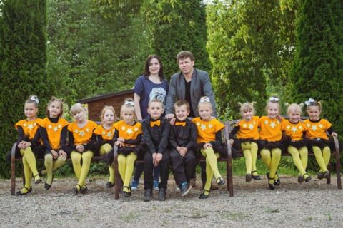 Mažai žinoma Utenoje, bet puikiai pažįstama Lietuvoje dainavimo studija „Aušra“ mini 20-metį