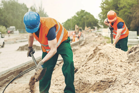 Užimtumo tarnyba: vasarą didėjo ir darbo paklausa, ir pasiūla