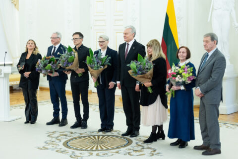 Prezidentūroje įteiktos Nacionalinės kultūros ir meno bei Jono Basanavičiaus premijos