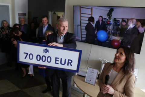 Medicinos fakultetas sulaukė gražaus jubiliejaus ir įspūdingos dovanos