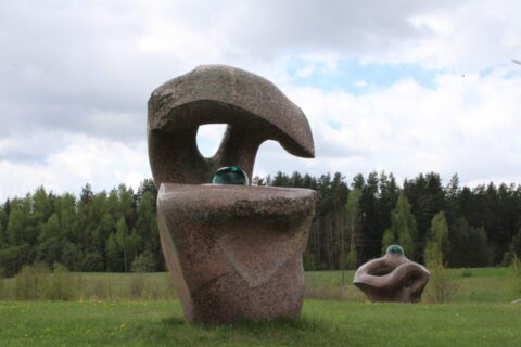 Skulptorius Jonas Šimonėlis buvo asmenybė, išsiskirianti pilkoje minioje