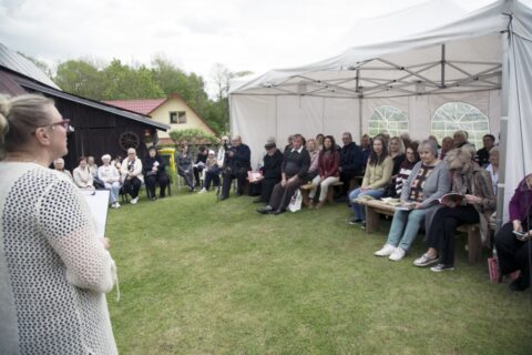 Tradicinei Poezijos pavasario šventei – penkiolika
