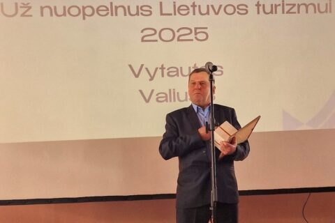 Už nuopelnus Lietuvos turizmui apdovanotas Vytautas Valiušis
