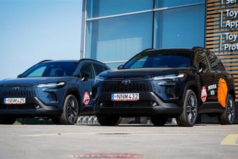 „Juventus“ komandos nariai vairuos „Toyota“ automobilius
