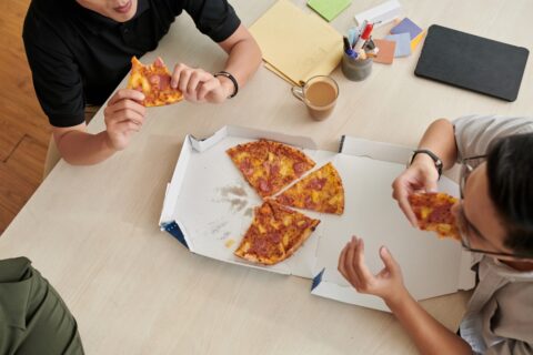 Kaip penktadienį ofise išlaikyti produktyvumą ir gerą nuotaiką?