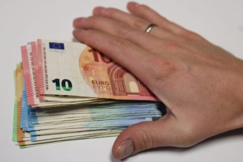 Nusprendusiems nebekaupti pensijai: štai ką būtina žinoti