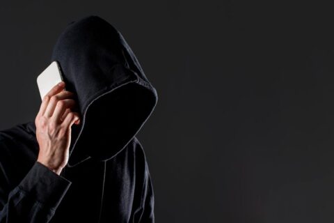 Iš kraštietės išviliojo bemaž pusšimtį tūkstančių eurų