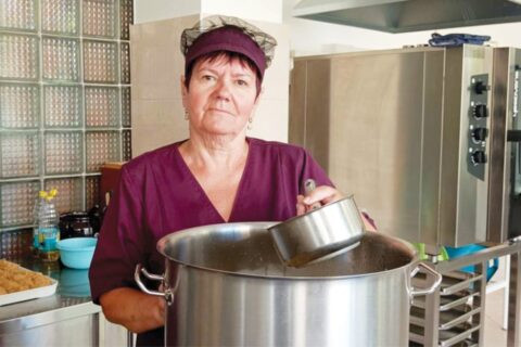 Pusę amžiaus paskyrė darbui vaikų darželio virtuvėje